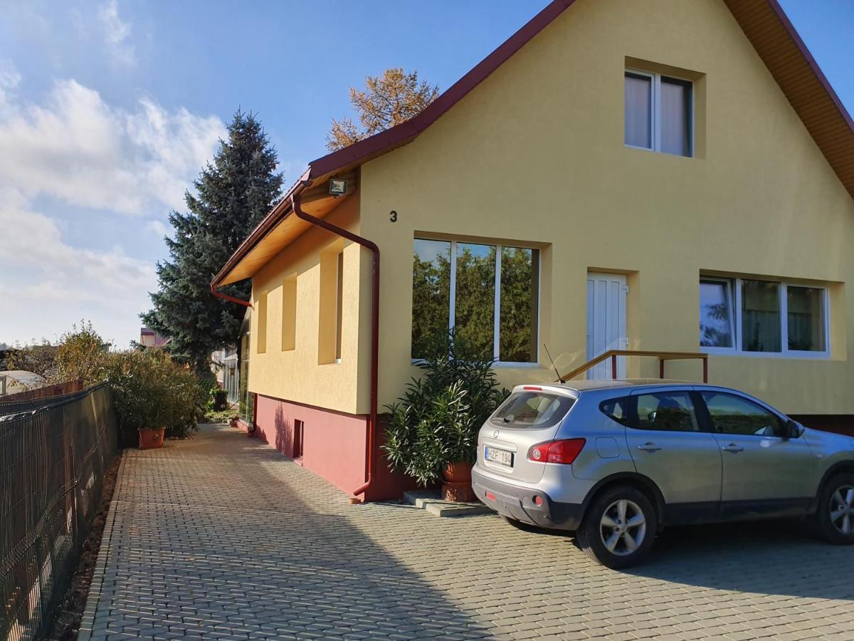 B&B Jurbarkas Buitenkant foto